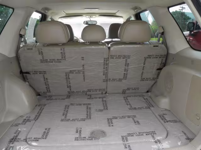 2005 Mercury Mariner - 4M2YU56125DJ22499 - Image #5